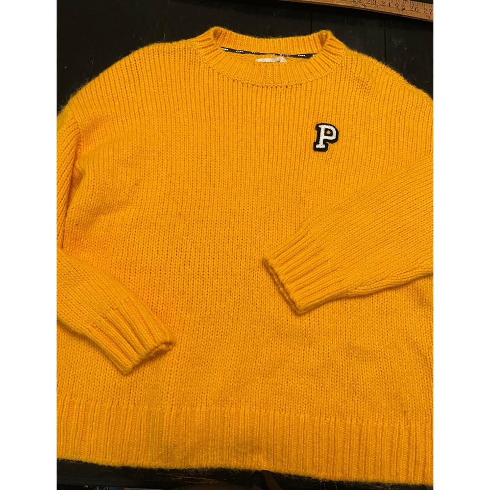 Victorias Secret PINK Womens Large Yellow Shaker Knit Crewneck P Patch Sweater